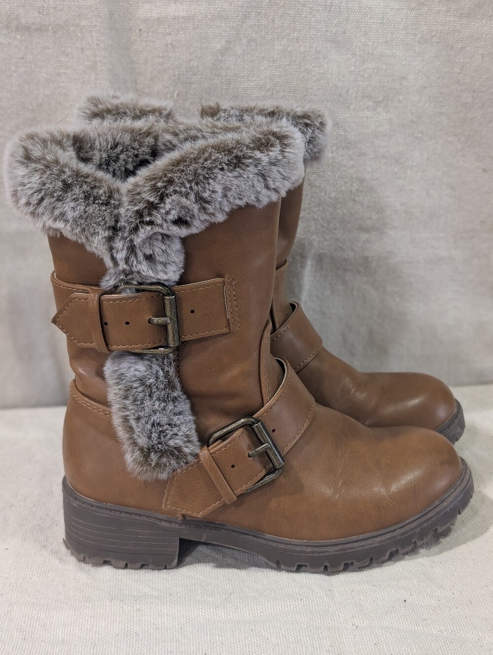 Madden Girl boots cognac JDRlZZY girls size 12 buckle detail side zip faux fur